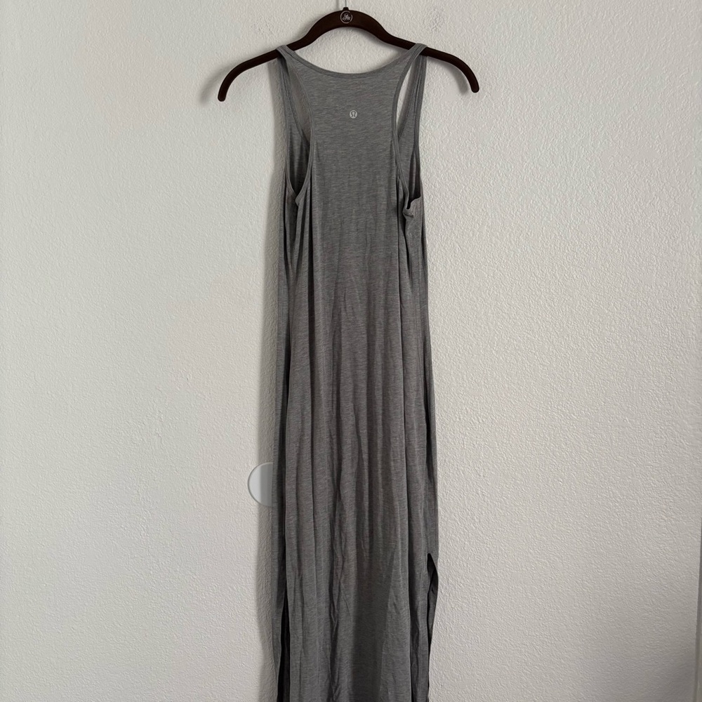 Lululemon Women's Heather Gray Sleeveless Refresh Maxi Dress - Picture 5 of 6